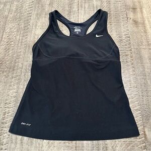 Nike women’s tank top size m